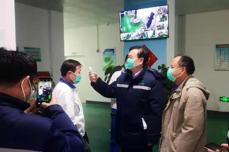 图3 张总检查.jpg