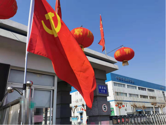 党旗飘扬（新闻开头）.jpg