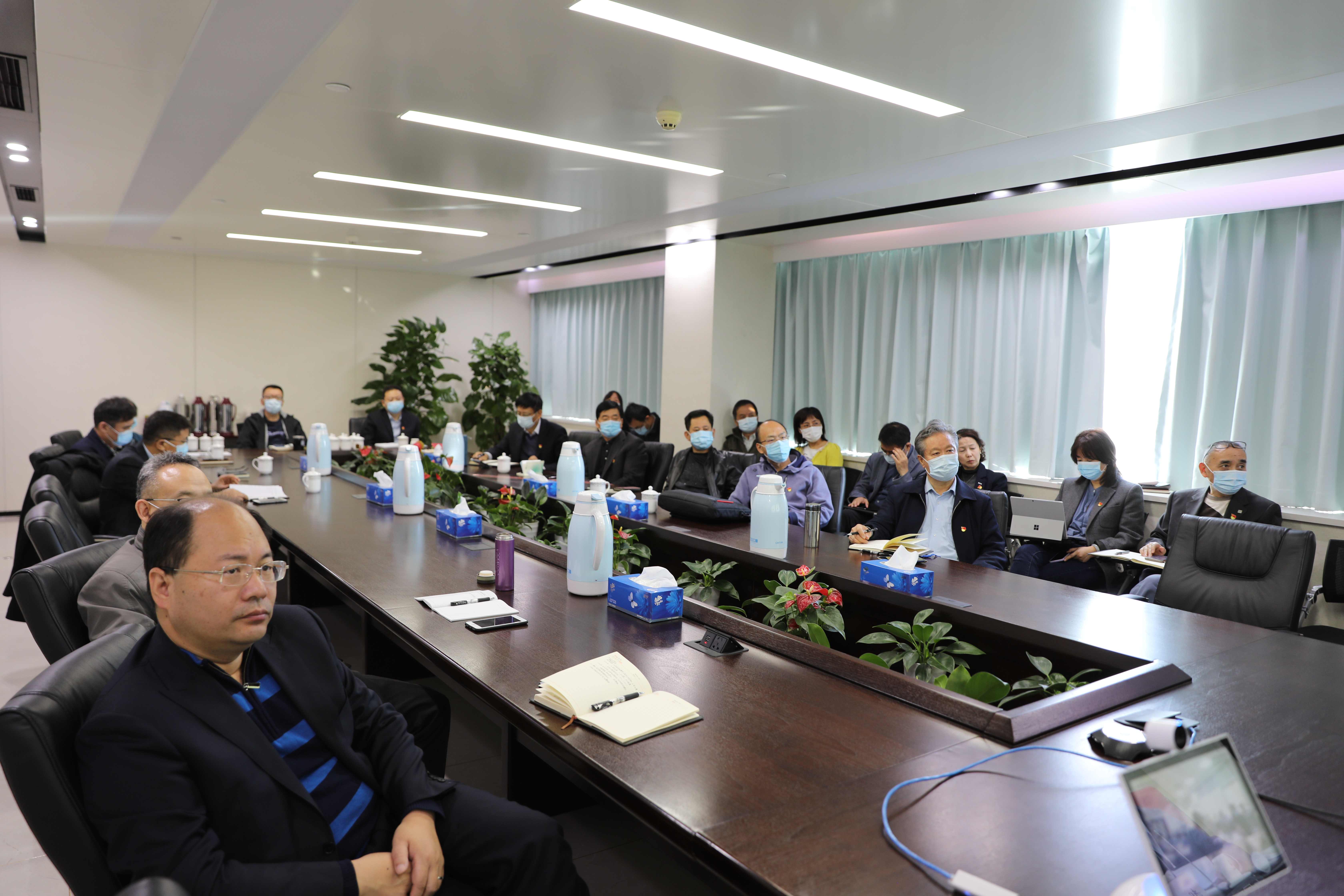 总部八楼主会场.JPG