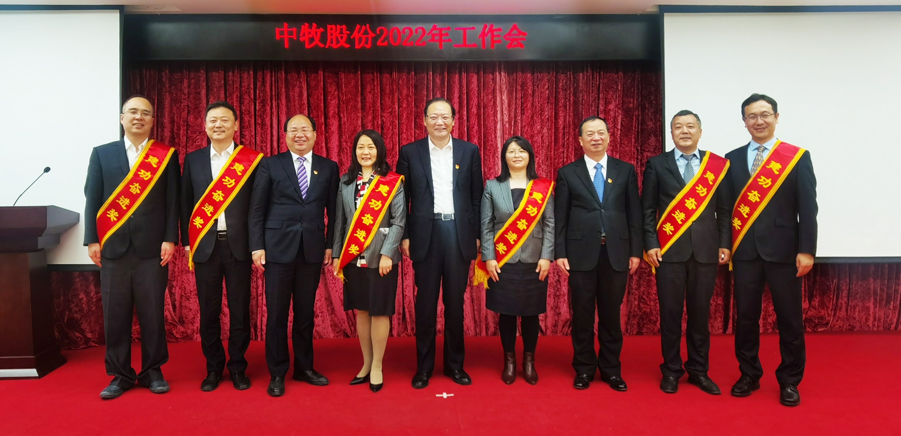 359e15c60ff8adc810169cbfd3af87b 拷贝.jpg